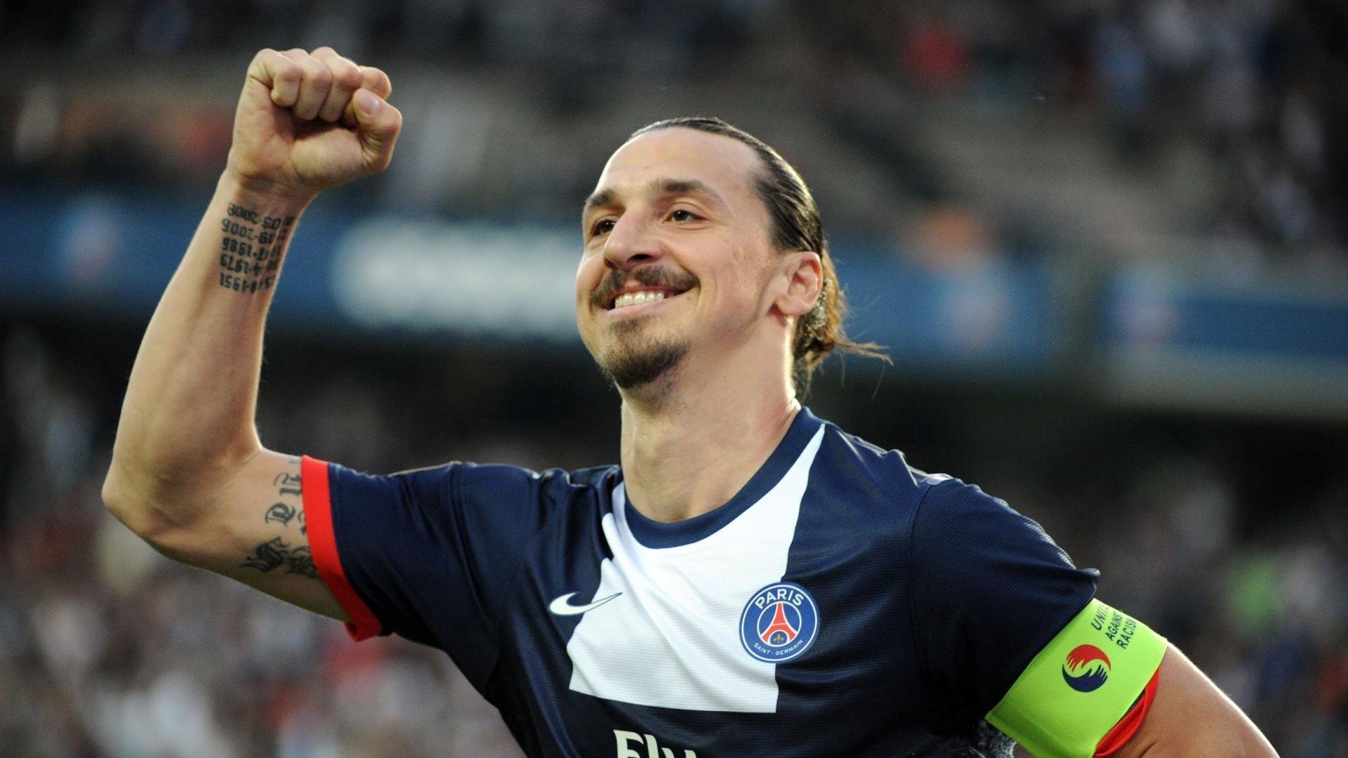 莱万刷新纪录，德甲斯坦第一人表现抢眼，莱万德国国家队